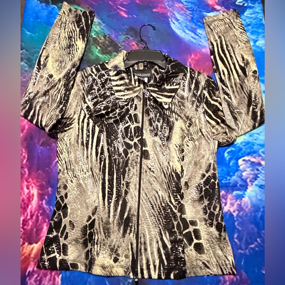 Frank Lyman Design Black and Cream Patterned Jacket